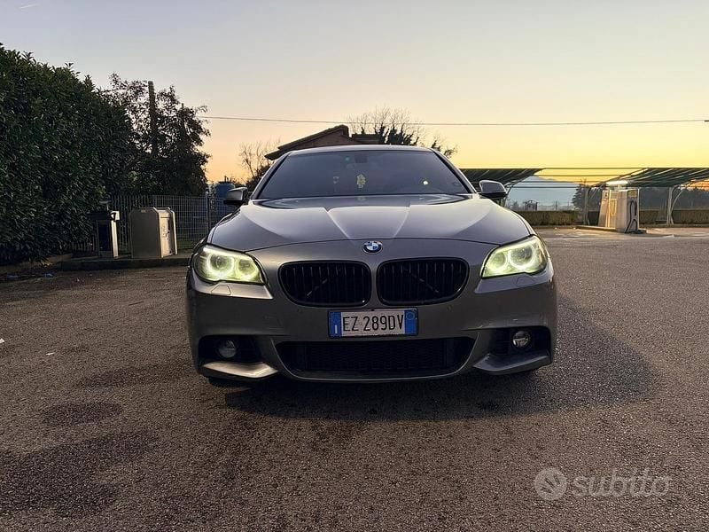 Usata BMW 520 M Sport 190 CV (139 kW) 2015 Grigio Berlina
