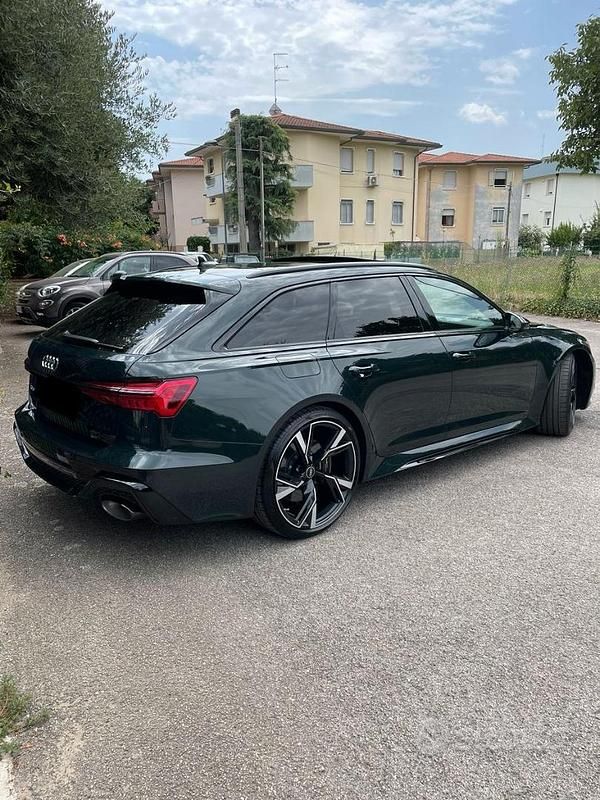 Usata Audi RS6 Comfort 2021 Verde Station wagon