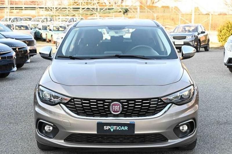 Usata Fiat Tipo Lounge 120 CV (88 kW) 2020 Beige Station wagon