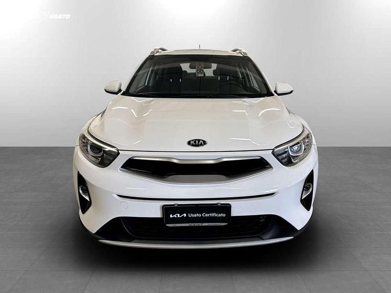 Usata Kia Stonic Style 101 CV (74 kW) 2019 Bianco SUV