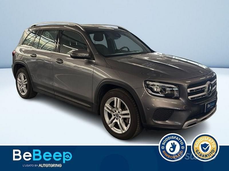 Usata Mercedes GLB200 Business 150 CV (110 kW) 2021 Grigio metallizzato SUV