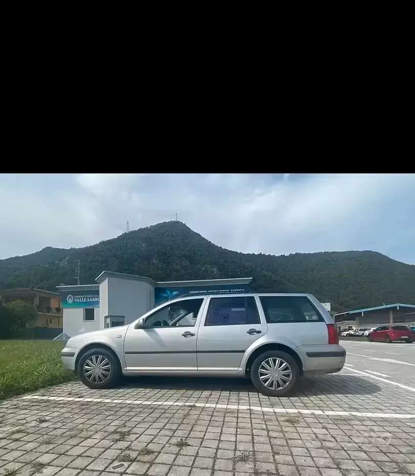Usata VW Golf IV 101 CV (74 kW) 2003 Grigio Station wagon