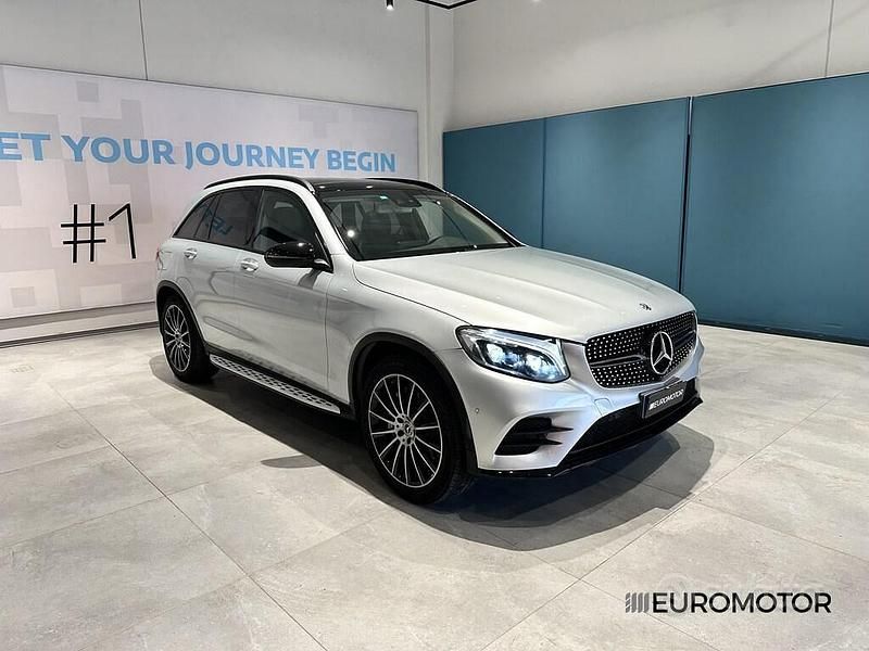 Usata Mercedes GLC250 Edition 203 CV (149 kW) 2019 Grigio SUV