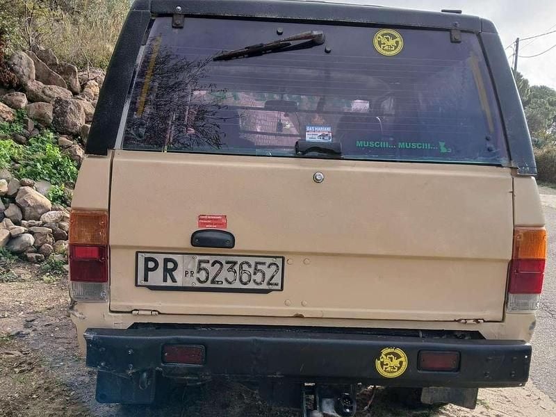 Usata Nissan Patrol 110 CV (80 kW) 1988 Giallo SUV