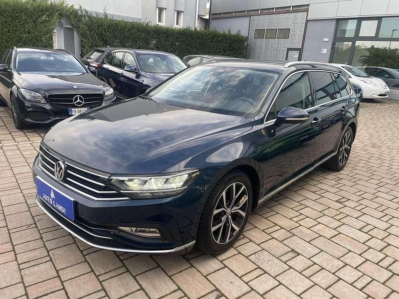 Usata VW Passat Executive 194 CV (142 kW) 2020 Nero Station wagon