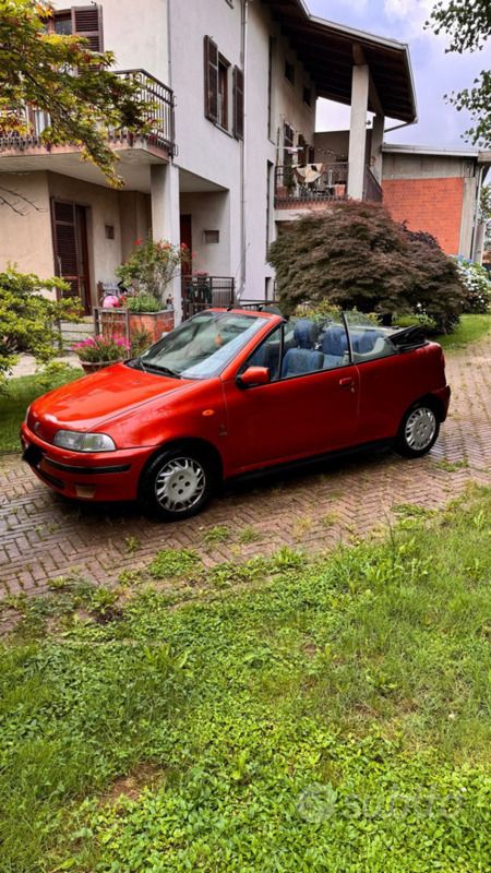 Usata 1998 Fiat Punto Cabriolet Cabrio | 2200 € - Immagine 1/4