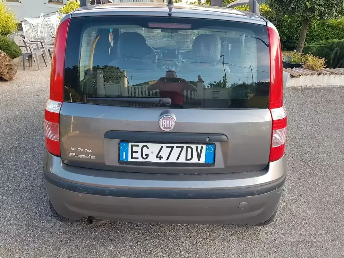 Usata Fiat Panda Emotion 69 CV (50 kW) 2010 Grigio Utilitaria