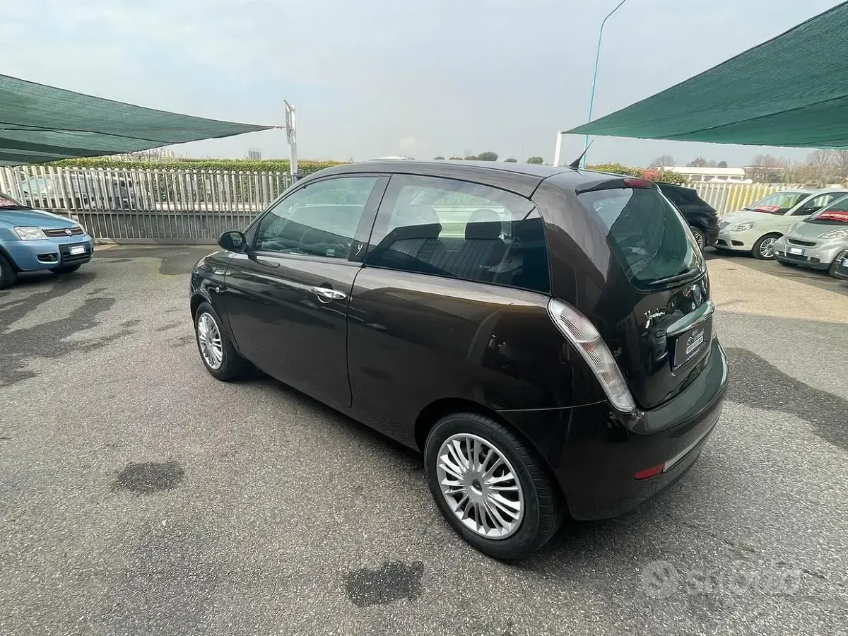 Usata Lancia Ypsilon 2009 Marrone Utilitaria