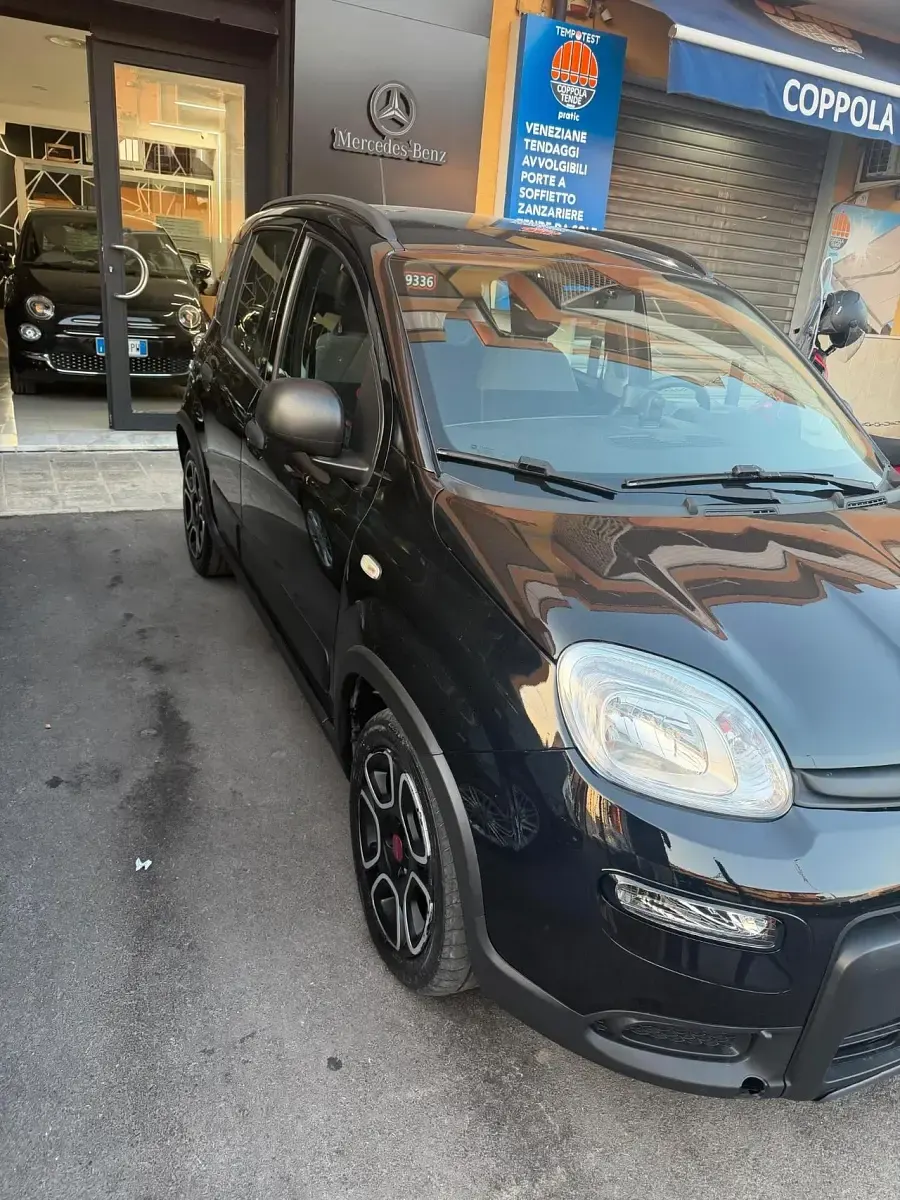 Usata Fiat Panda Cross Cross 69 CV (50 kW) 2021 Nero Utilitaria