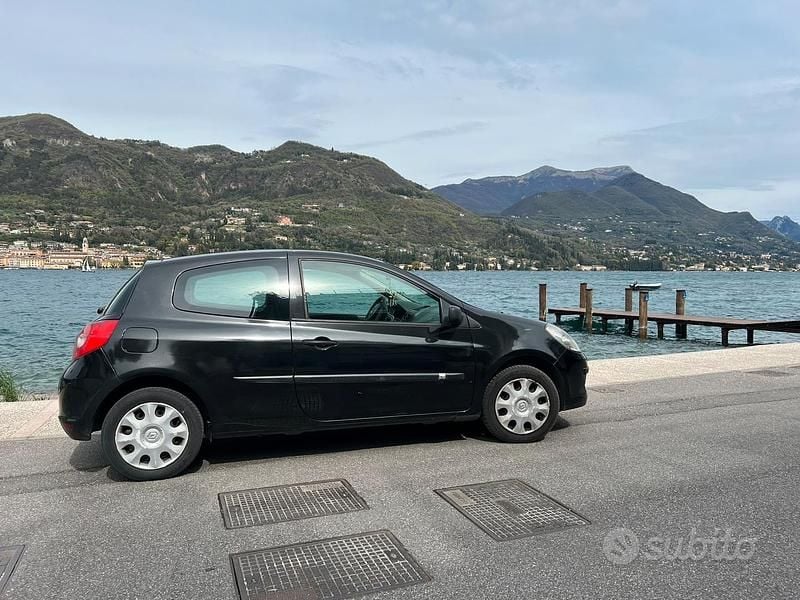 Usata Renault Clio II 2008 Nero