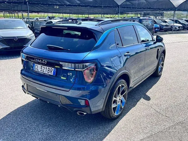 Usata Lynk & Co 01 261 CV (191 kW) 2023 Blu/azzurro SUV