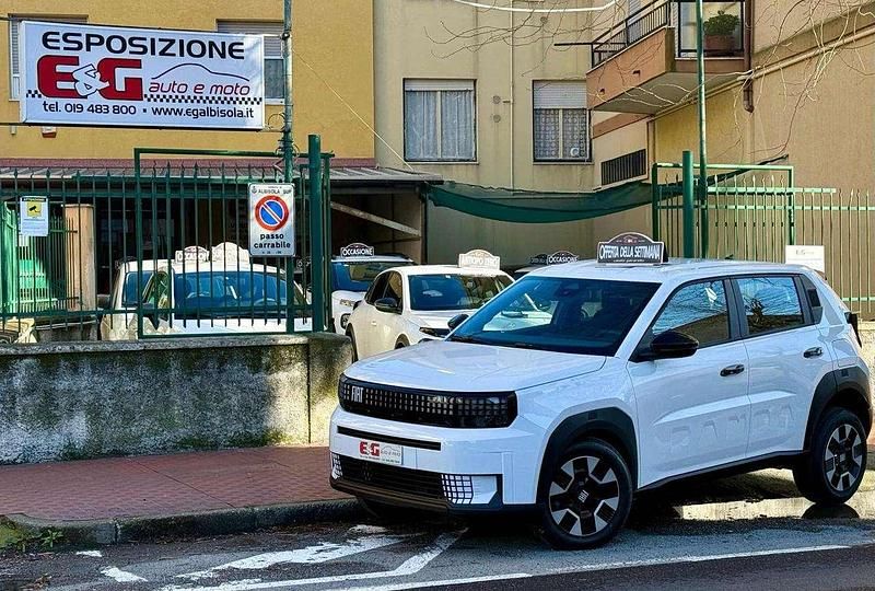 Nuova Fiat Grande Panda Icon 101 CV (74 kW) 2026 Bianco Utilitaria