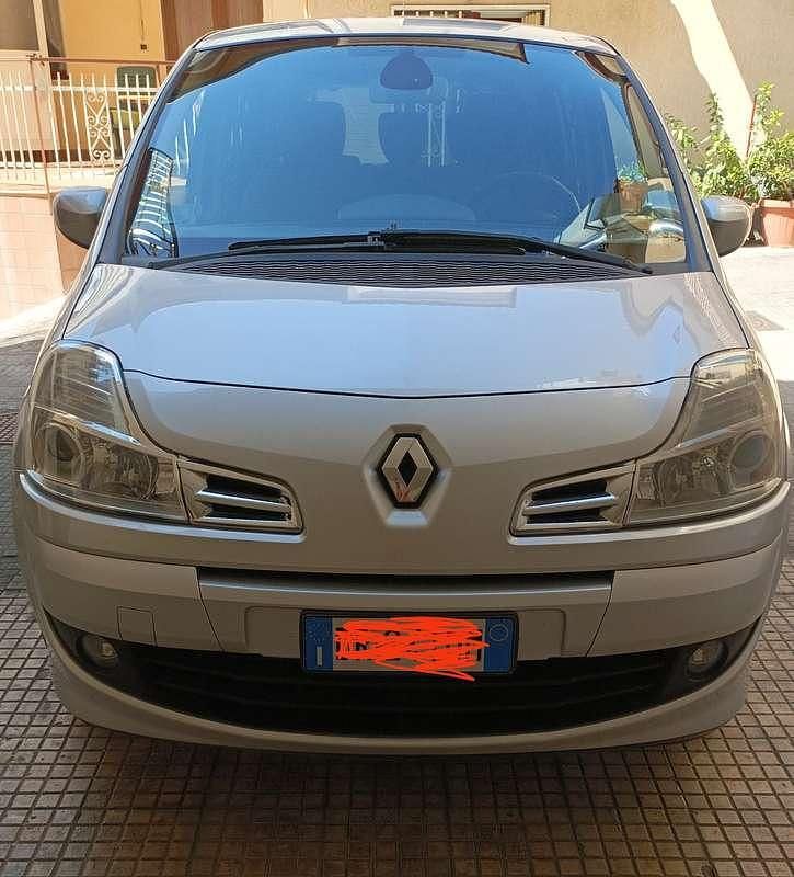 Usata 2008 Renault Grand Modus Dynamique Monovolume | 2900 € - Immagine 1/4