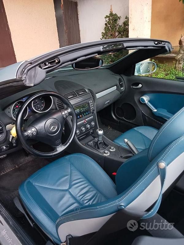 Usata Mercedes SLK200 163 CV (119 kW) 2007 Cabrio