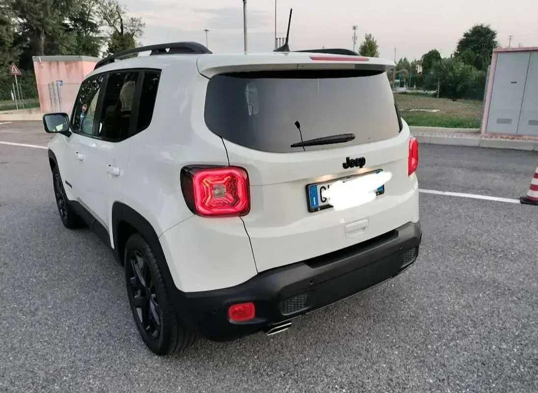 Usata Jeep Renegade Limited 131 CV (96 kW) 2021 Bianco SUV