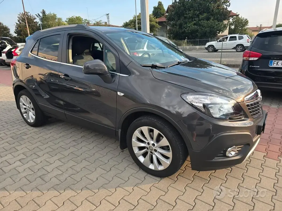 Usata Opel Mokka 136 CV (100 kW) 2016 Grigio SUV