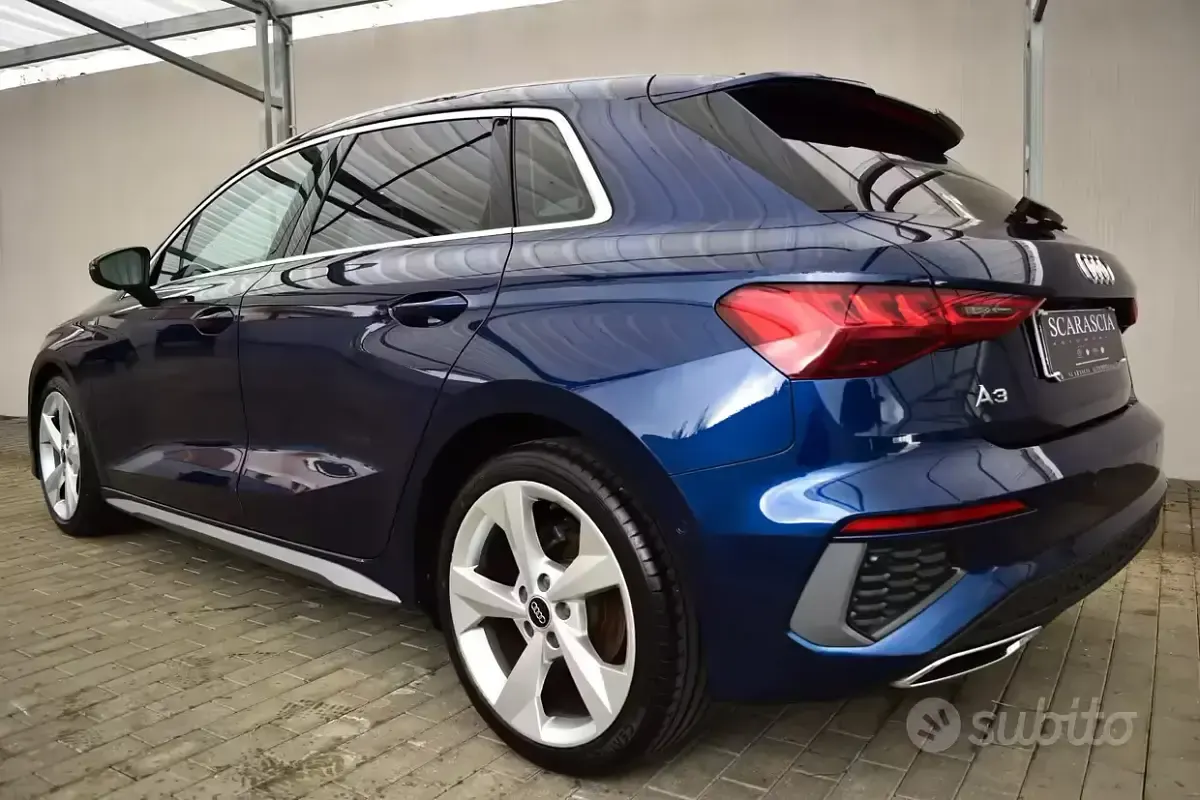 Usata Audi A3 S-Line 116 CV (85 kW) 2024 Blu Berlina