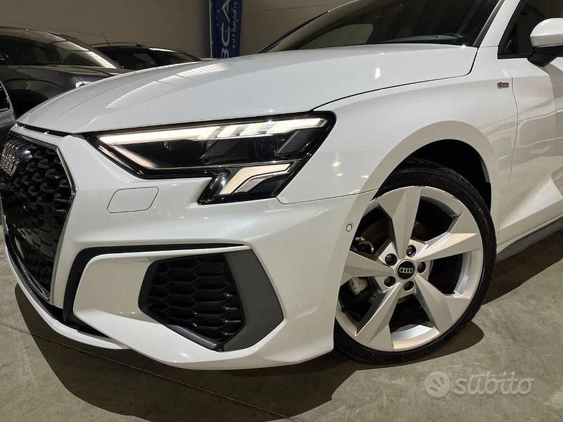 Usata Audi A3 S-Line 150 CV (110 kW) 2024 Bianco Berlina