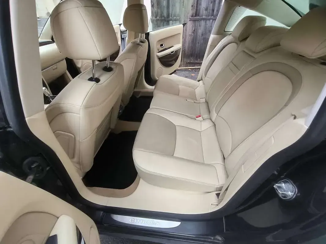 Usata Citroën C6 Exclusive 204 CV (150 kW) 2007 Lilla Berlina
