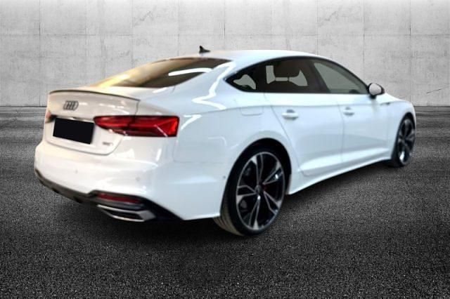 Usata Audi A5 S-Line 204 CV (150 kW) 2022 Bianco Coupé