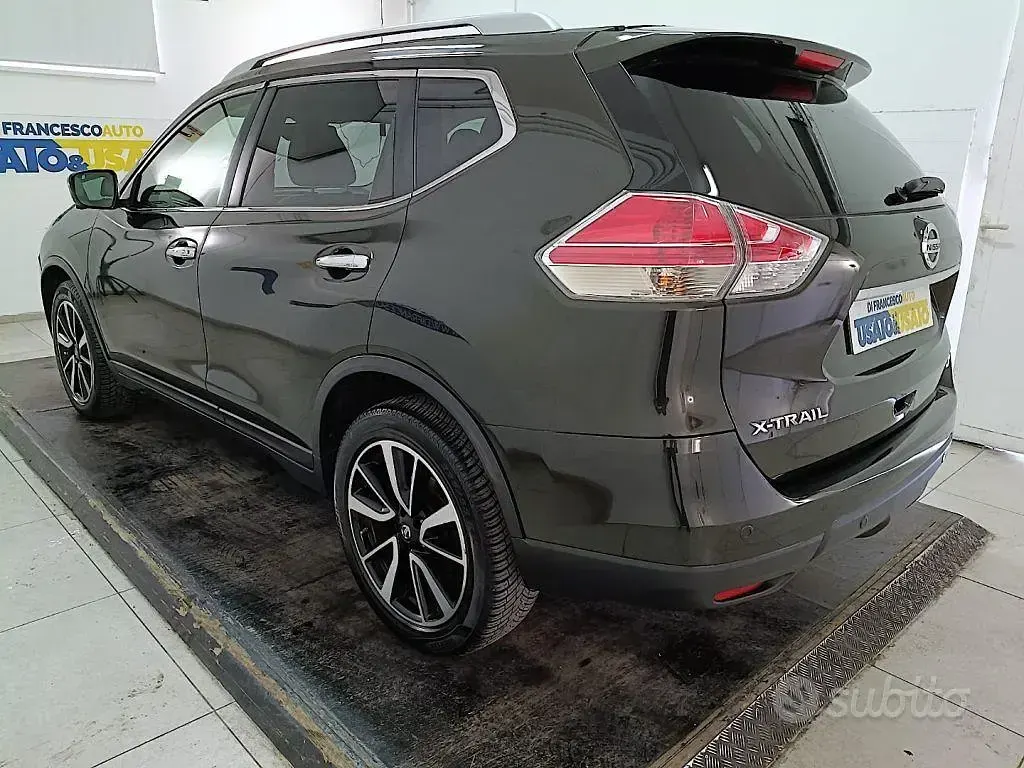 Usata Nissan X-Trail Tekna 131 CV (96 kW) 2016 Nero metallizzato SUV