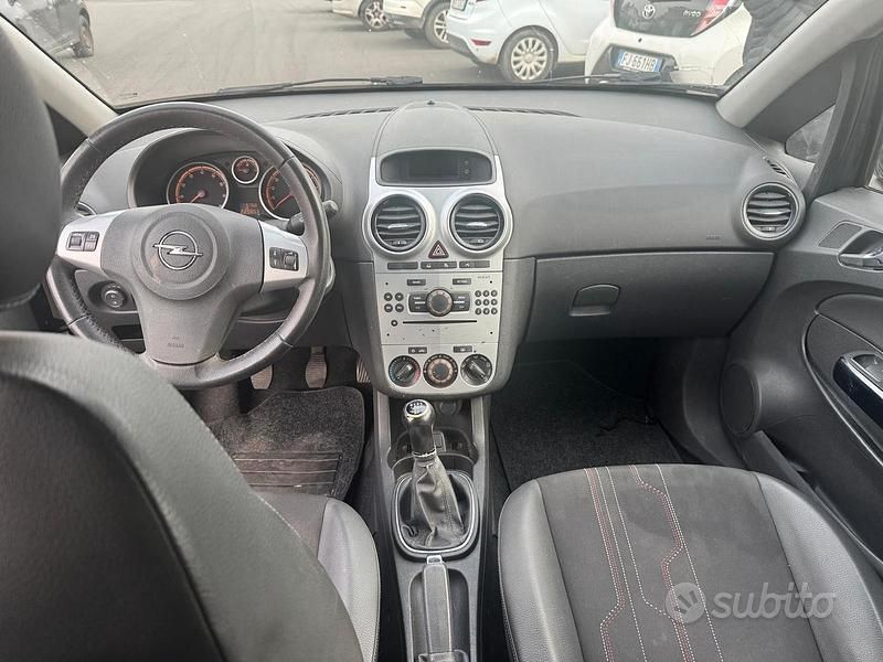 Usata Opel Corsa 85 CV (62 kW) 2013 Utilitaria