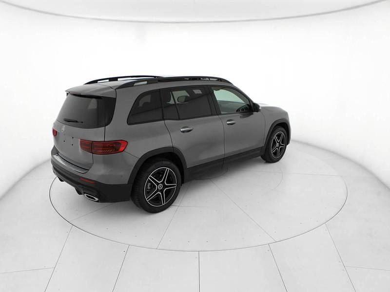 Nieuw Mercedes GLB200 Advanced Plus 150 PK (110 kW) 2025 Grijs SUV