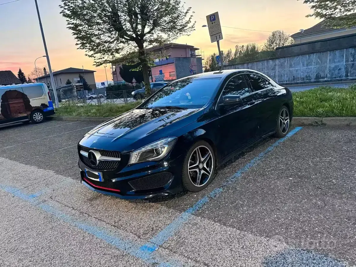 Usata Mercedes CLA200 Premium 136 CV (100 kW) 2014 Coupé