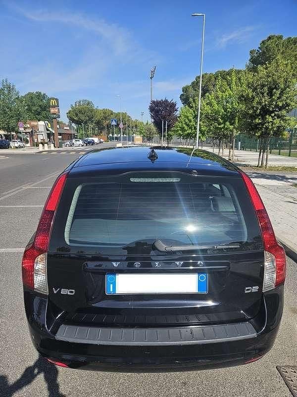 Usata Volvo V50 114 CV (83 kW) 2012 Nero Station wagon