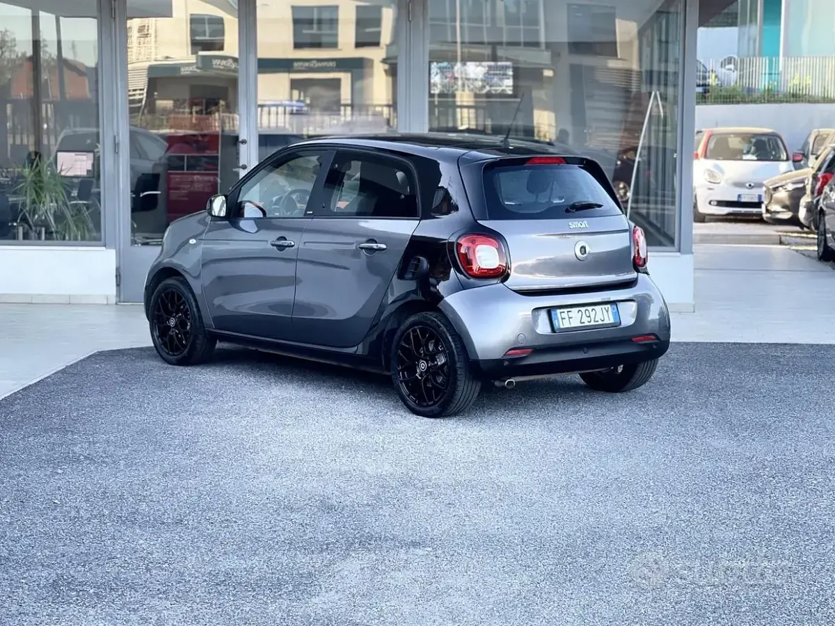 Occasion Smart ForFour 90 ch (66 kW) 2016 Gris Citadine