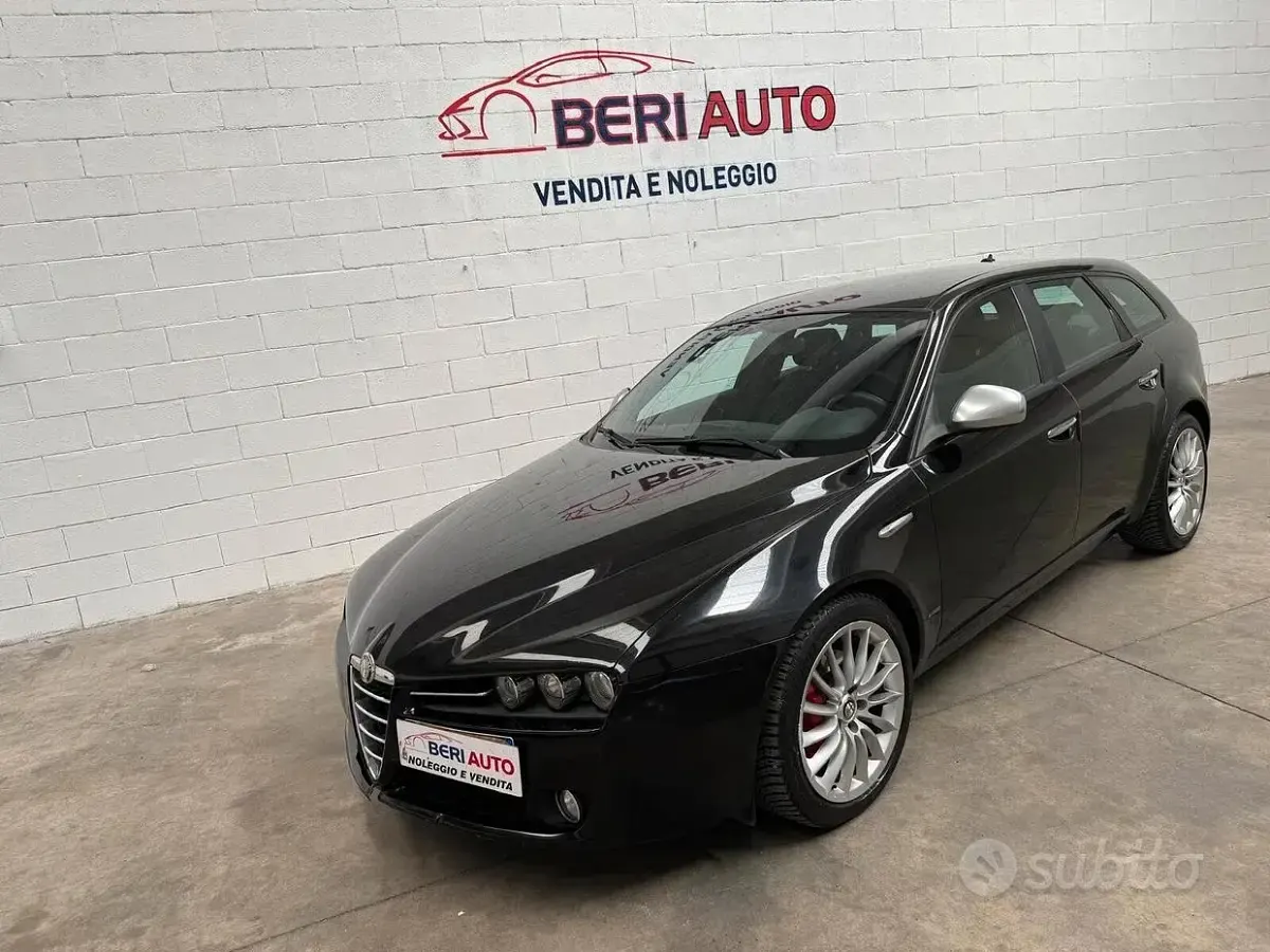 Occasion Alfa Romeo 159 Super 136 ch (100 kW) 2012 Noir Break