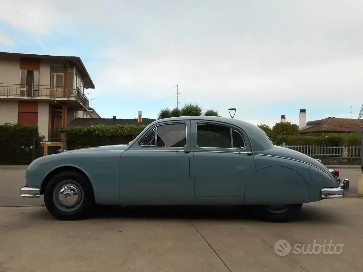 Usata Jaguar MK II 133 CV (97 kW) 1950 Bluazzurro Berlina
