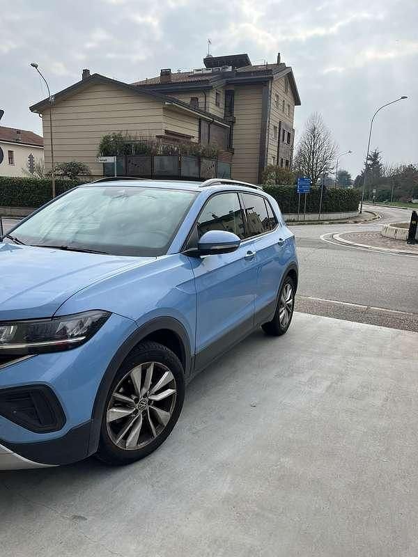 Begagnad VW T-Cross Edition 116 HK (85 kW) 2024 Blå SUV