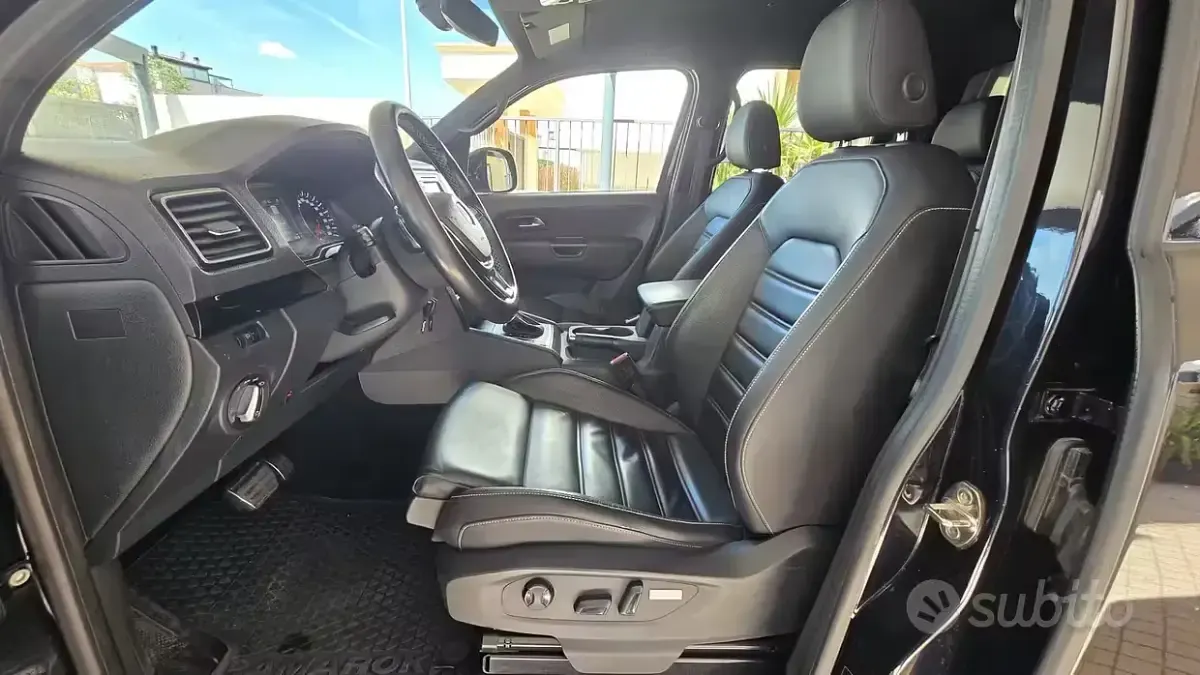 Usata VW Amarok Aventura 258 CV (189 kW) 2020 Nero Pick-up