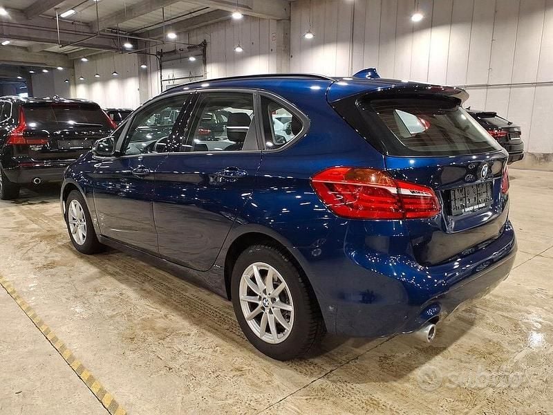 Usata BMW 216 Active Tourer Advantage 116 CV (85 kW) 2021 Blu Monovolume