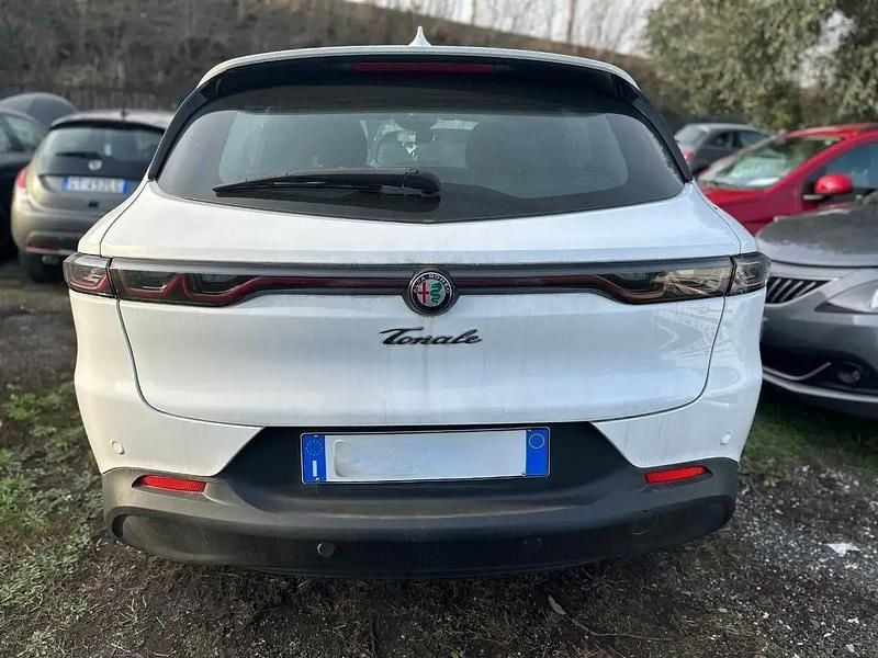 Usata Alfa Romeo Tonale Super 131 CV (96 kW) 2023 Bianco SUV