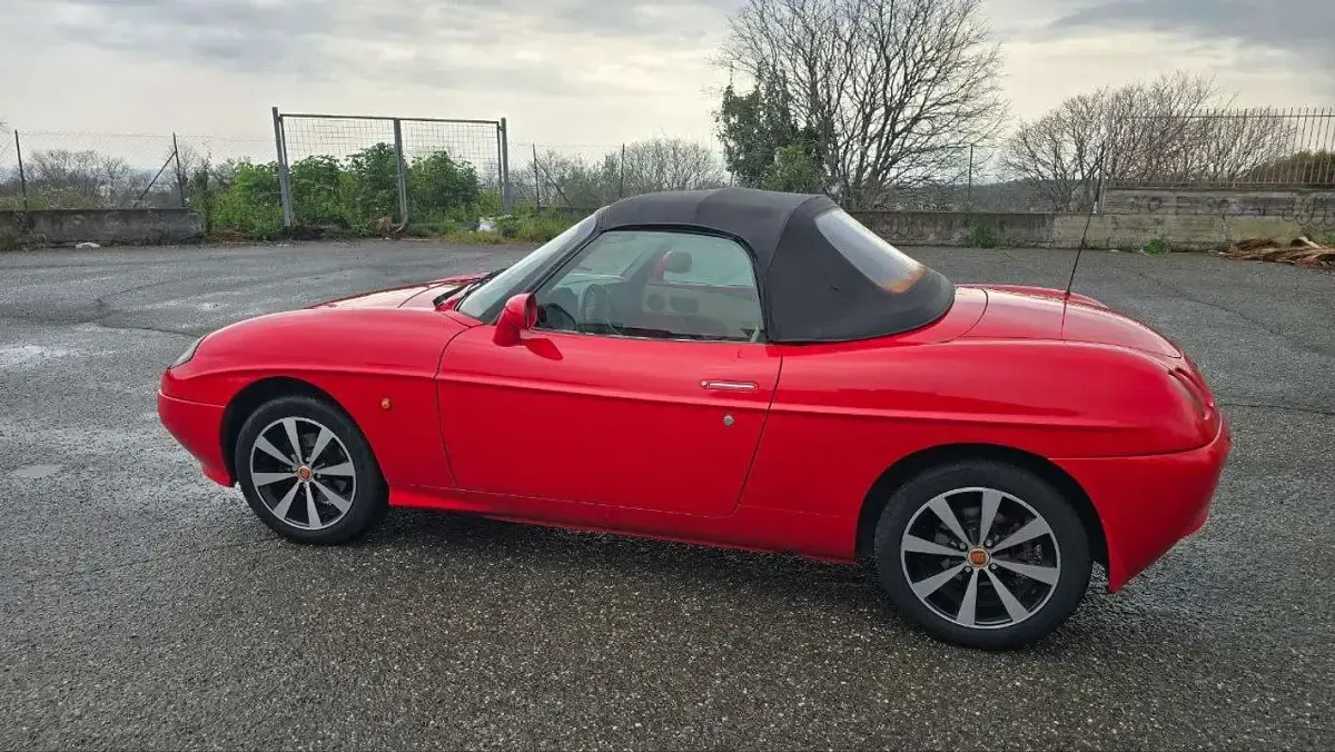Usata Fiat Barchetta 131 CV (96 kW) 2000 Rosso Cabrio