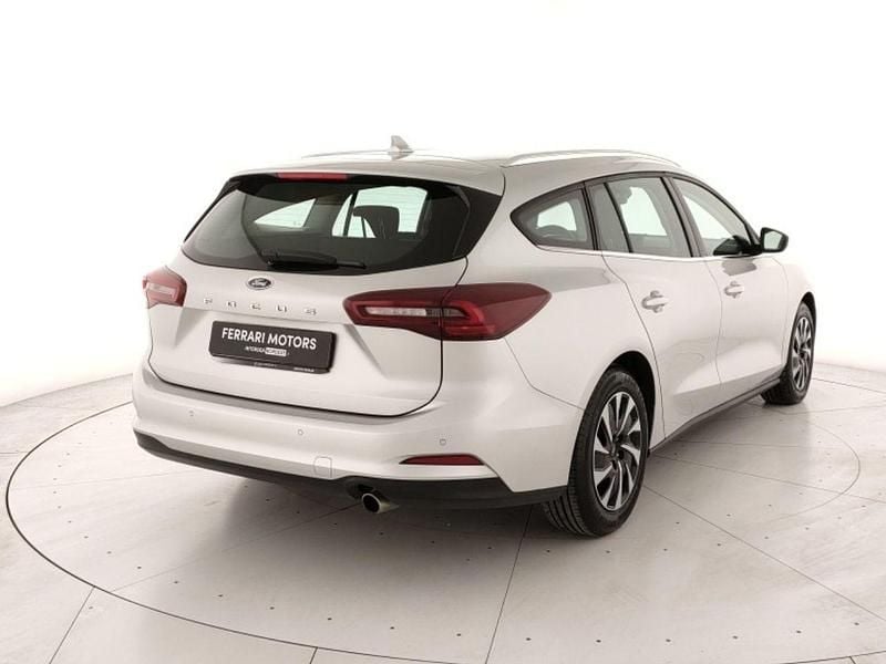 Usata Ford Focus Titanium 116 CV (85 kW) 2025 Moondust silver metallizzato Station wagon