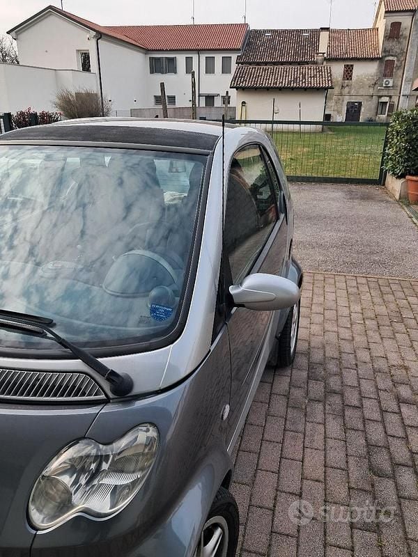 Usata Smart ForTwo Coupé 41 CV (30 kW) 2003 Grigio Coupé