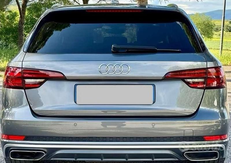 Usata Audi A4 S-Line 190 CV (139 kW) 2019 Grigio Station wagon
