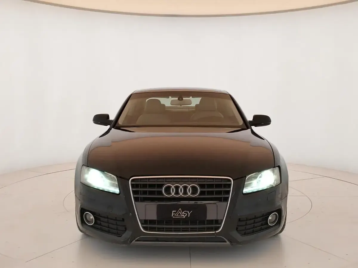 Usata Audi A5 Ambiente 169 CV (124 kW) 2010 Nero Coupé