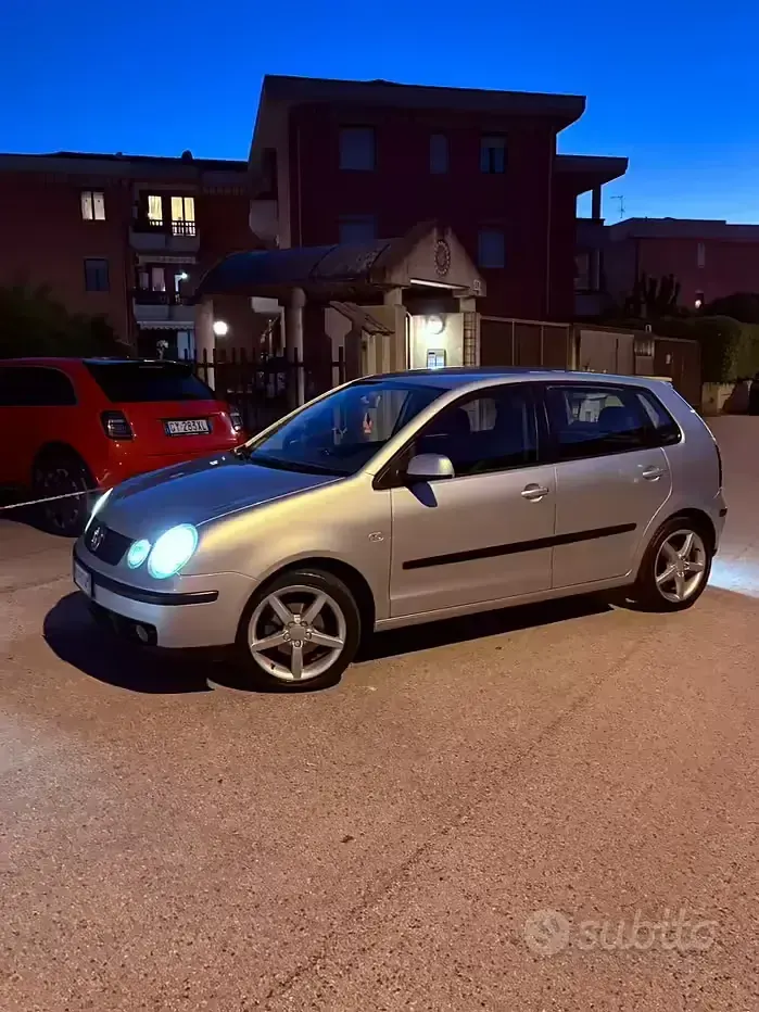 Usata VW Polo 75 CV (55 kW) 2003 Grigio Berlina