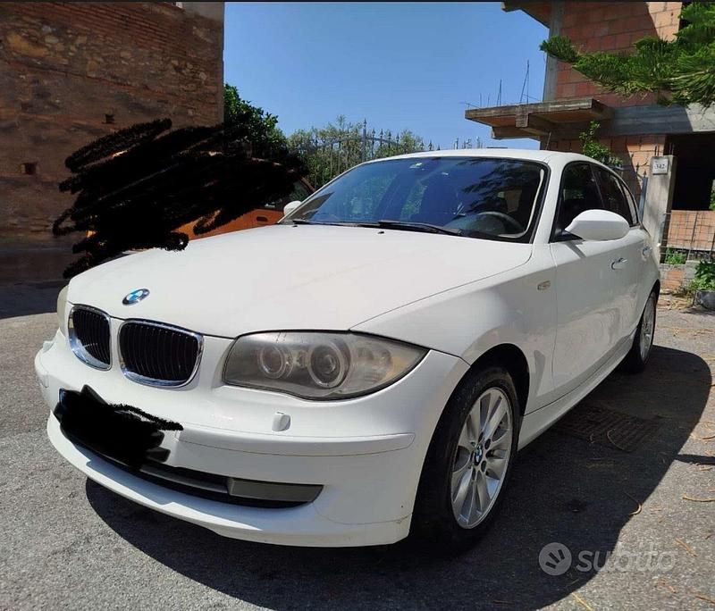 Usata BMW 120 177 CV (130 kW) 2008 Bianco Utilitaria