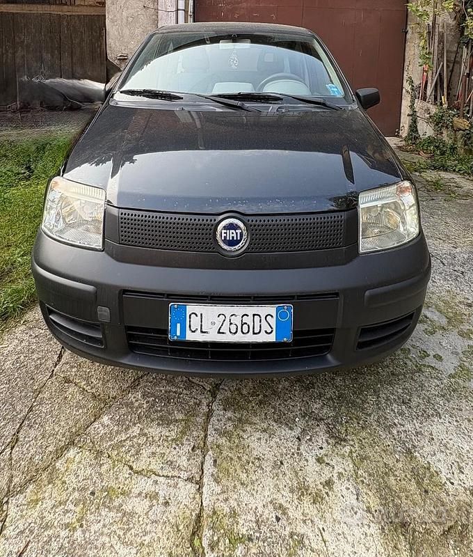 Usata 2003 Fiat Panda Due volumi | 2850 € (Buon prezzo) - Immagine 1/4