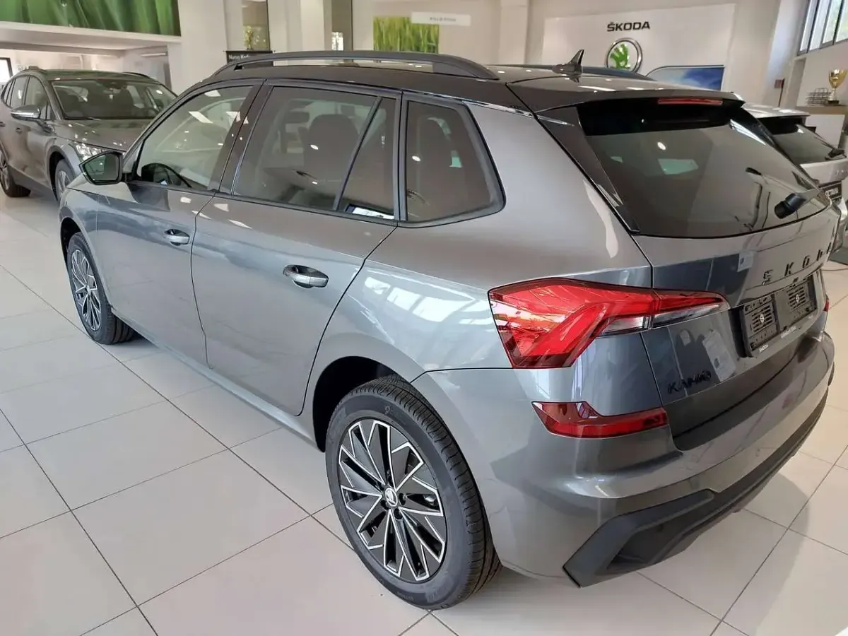 Nuova Skoda Kamiq 150 CV (110 kW) 2026 Grigio grafite metallizato SUV