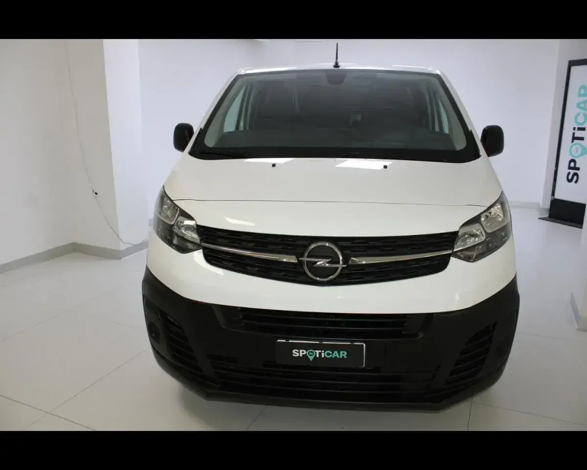 Usata Opel Vivaro-e Combi S 102 CV (75 kW) 2022 Argento Monovolume