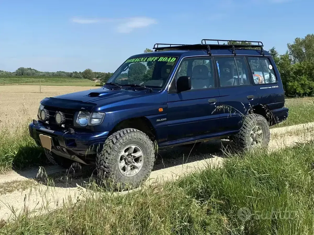 Usata Mitsubishi Pajero 1998 Blu SUV