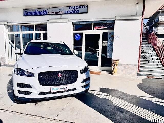 Usata Jaguar F-Pace Prestige 179 CV (131 kW) 2019 Bianco SUV