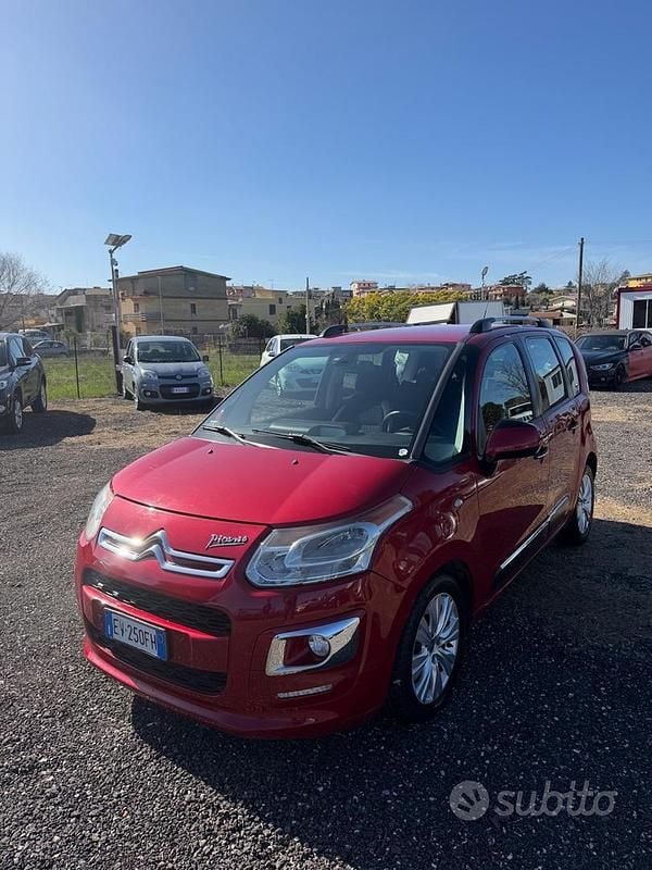 Usata Citroën C3 Picasso Exclusive 92 CV (67 kW) 2014 Rosso Monovolume