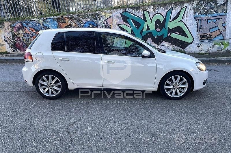 Usata VW Golf VI Highline 122 CV (89 kW) 2011 Bianco Utilitaria